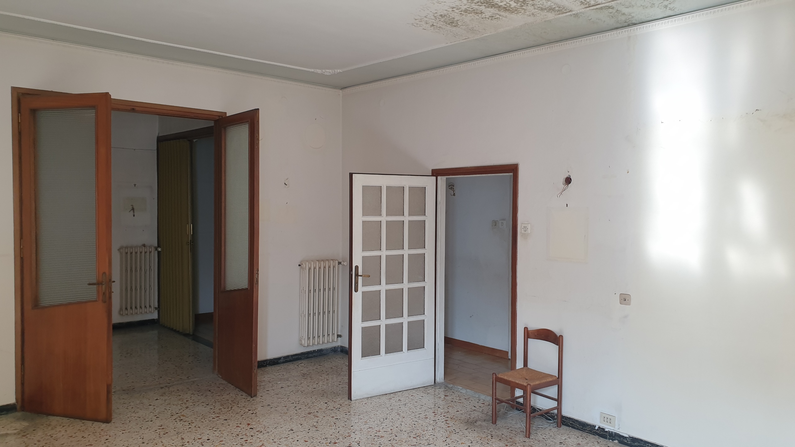 Orvieto, 4 km, Vendesi appartamento con terrazza